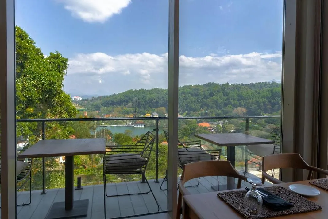 Rivora Heights Hotel Kandy